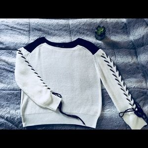 Love tree Sweater😍🌿